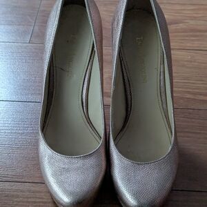 Enzo Angiolini Metallic Bronze Heels
